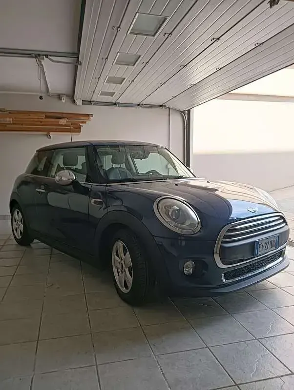 Usata Mini One D 95 CV (69 kW) 2015 Blu/azzurro Utilitaria