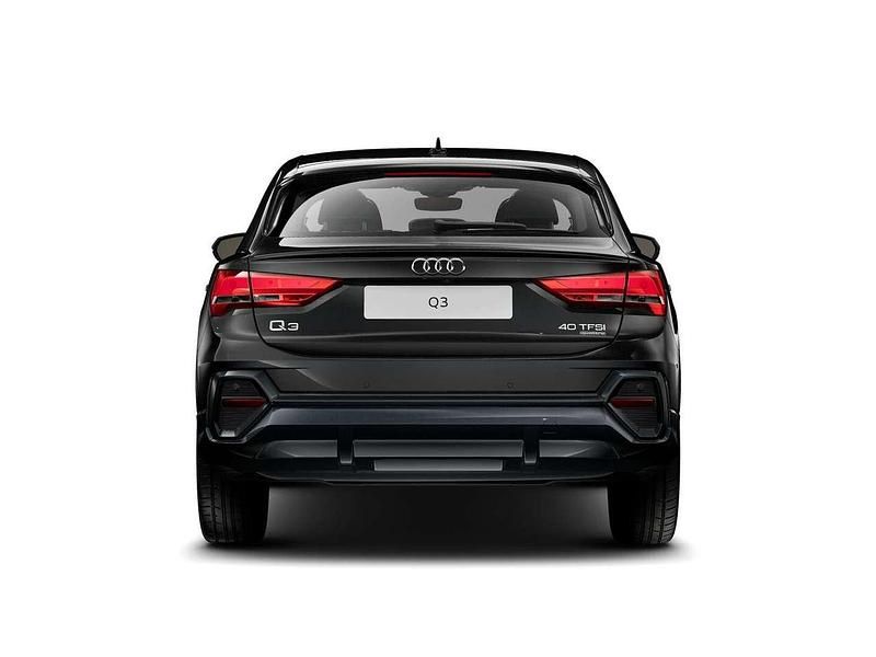 Usata Audi Q3 Sportback Business Plus 190 CV (139 kW) 2025 0e nero mito metallizzato SUV