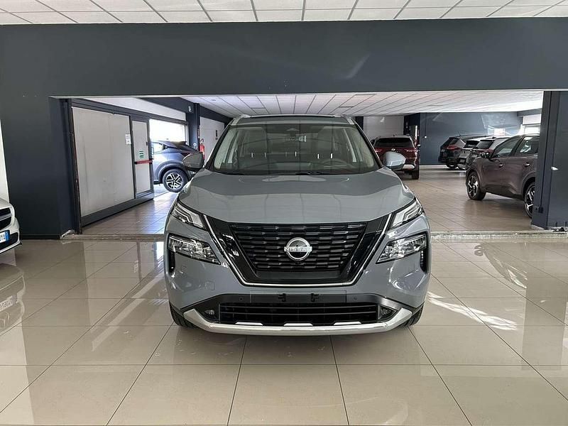 Nuova Nissan X-Trail Executive 204 CV (150 kW) 2025 Ceramic grey SUV