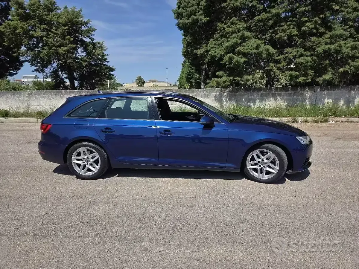 Usata Audi A4 150 CV (110 kW) 2016 Blu Station wagon