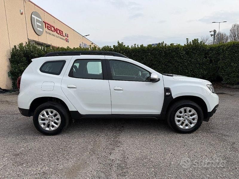 Usata Dacia Duster Expression 116 CV (85 kW) 2023 Bianco SUV