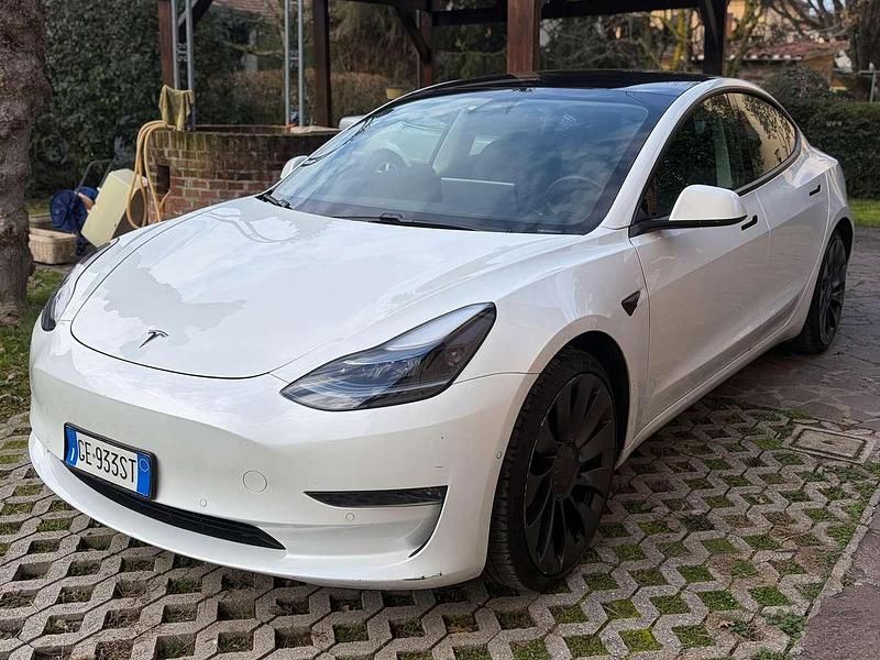 Usata Tesla Model 3 Performance 377 kW (513 CV) 2021 Bianco Berlina