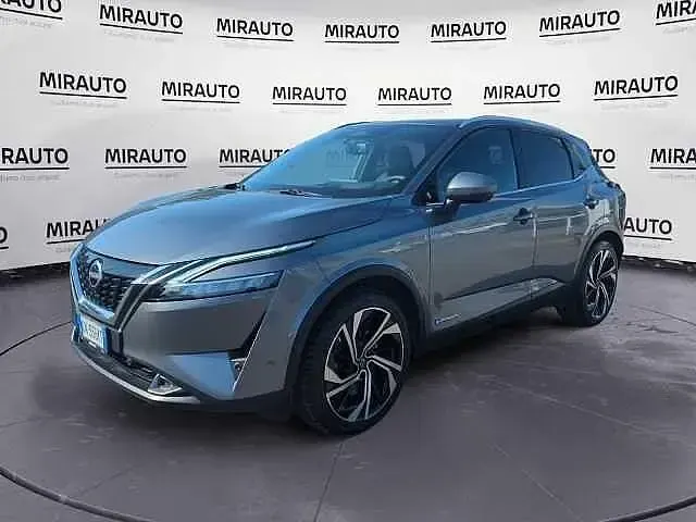 Usata Nissan Qashqai Tekna+ 157 CV (115 kW) 2023 Grigio SUV