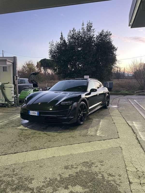 Usata Porsche Taycan Cross Turismo 139 kW (190 CV) 2023 Station wagon