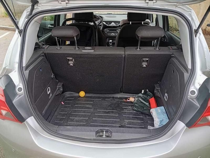 Usata Opel Corsa 90 CV (66 kW) 2017 Argento Utilitaria