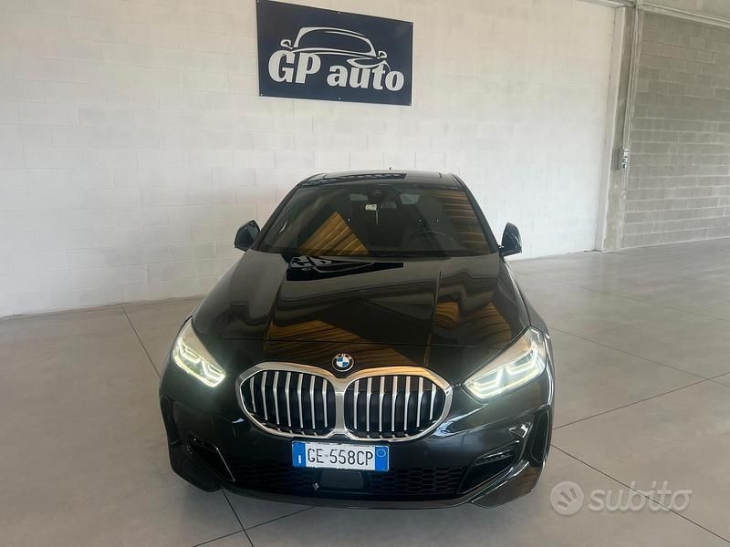 Usata BMW 120 M Sport 190 CV (139 kW) 2021 Nero Utilitaria
