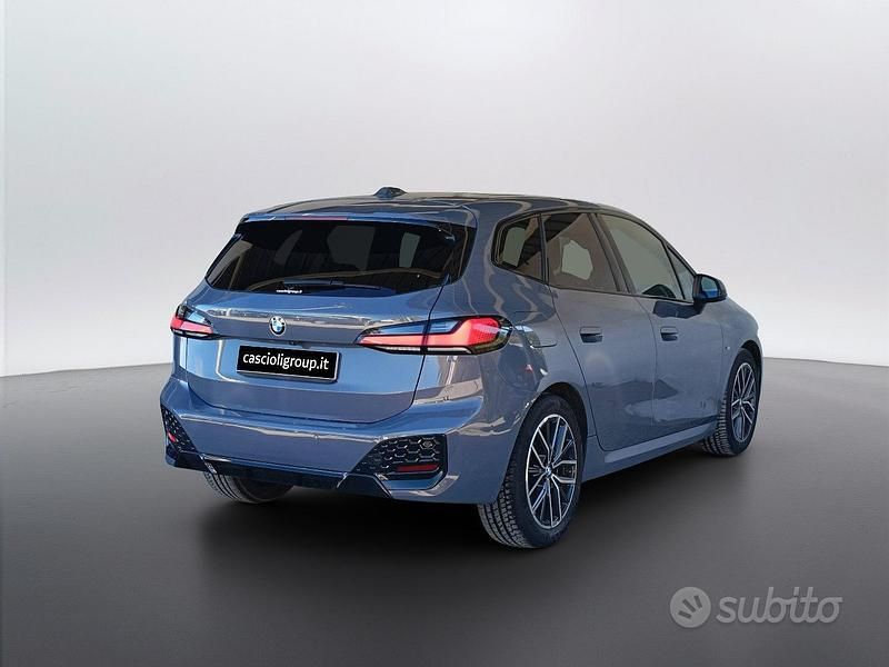 Usata BMW 218 Performance 2022 Grigio Station wagon