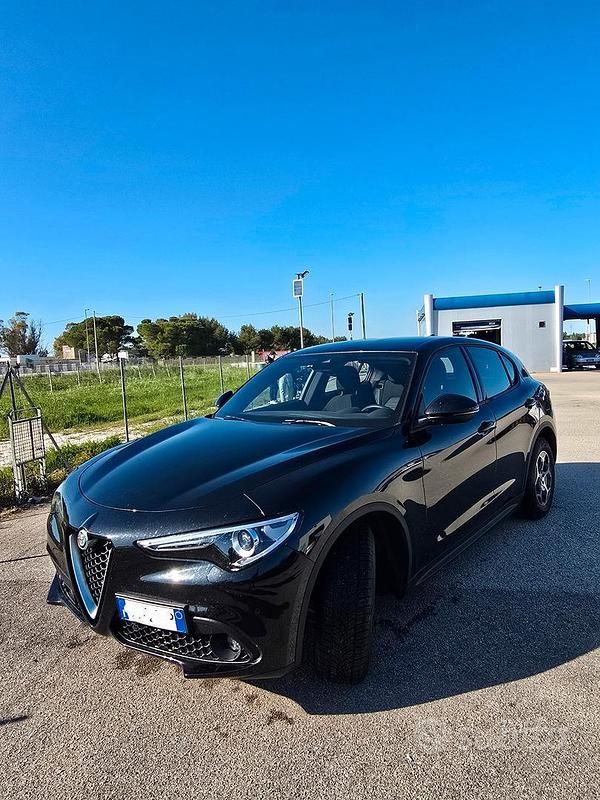 Usata Alfa Romeo Stelvio Business 160 CV (117 kW) 2022 SUV