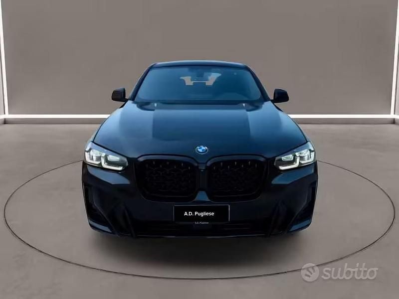 Gebraucht BMW X4 Comfort Edition 190 PS (139 kW) 2023 SUV
