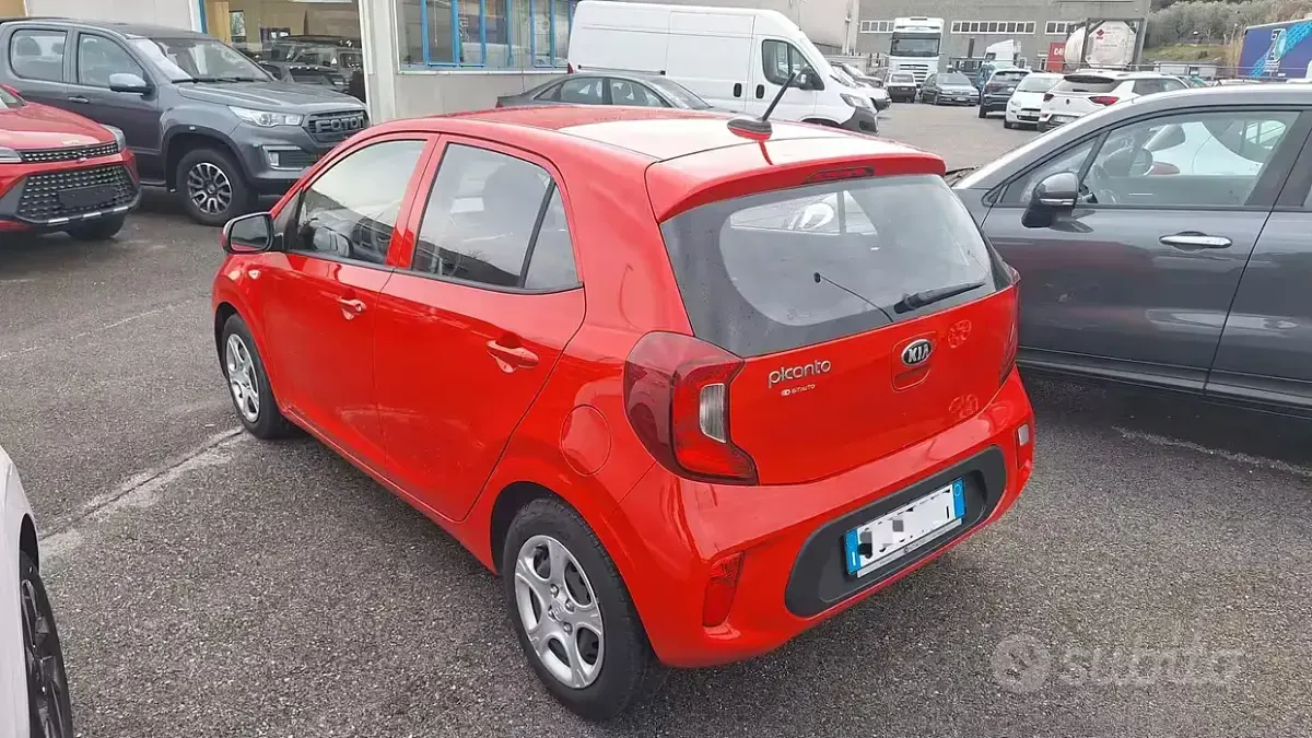 Usata Kia Picanto 67 CV (49 kW) 2021 Rosso Utilitaria