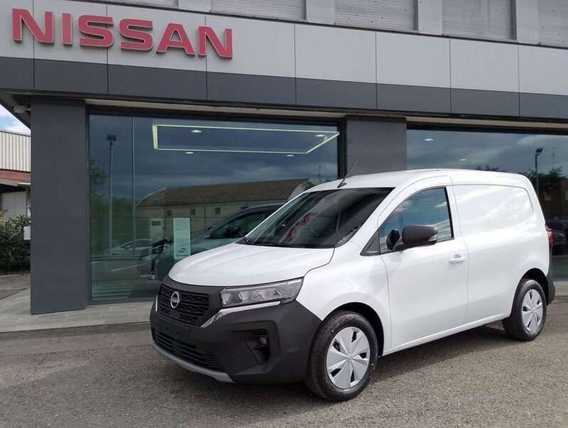 Bianco Usata 2024 Nissan Townstar N-Connecta Furgone | 19.519 € (Super prezzo) - Immagine 1/4
