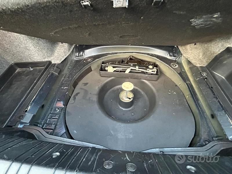 Usata BMW 320 Cabriolet 169 CV (124 kW) 2001 Blu Cabrio