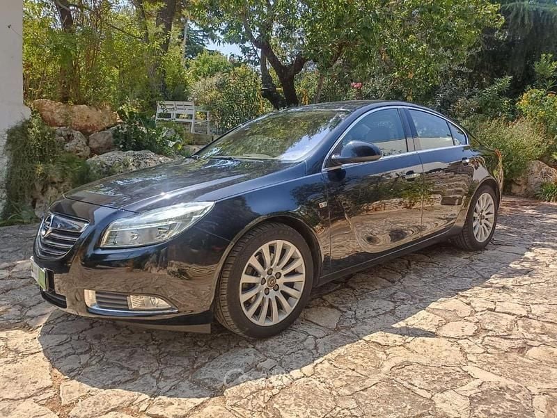 Usata Opel Insignia Cosmo 180 CV (132 kW) 2009 Nero Berlina