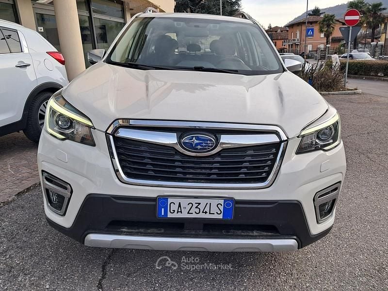 Usata Subaru Forester 150 CV (110 kW) 2020 Bianco SUV