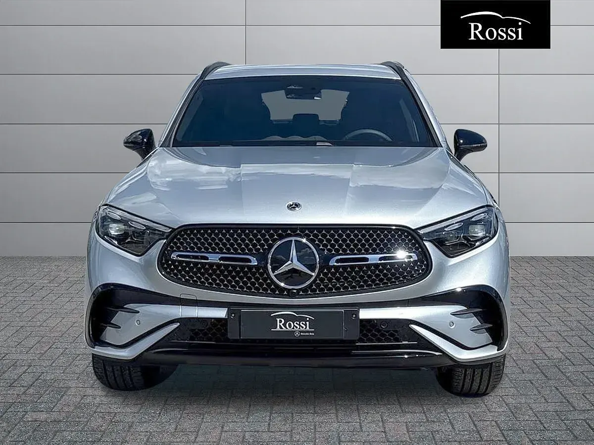 Nuova Mercedes GLC220 197 CV (144 kW) 2026 Nero