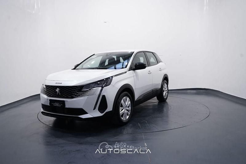 Bianco madreperla Usata 2023 Peugeot 3008 Active SUV | 20.990 € (Buon prezzo) - Immagine 1/4