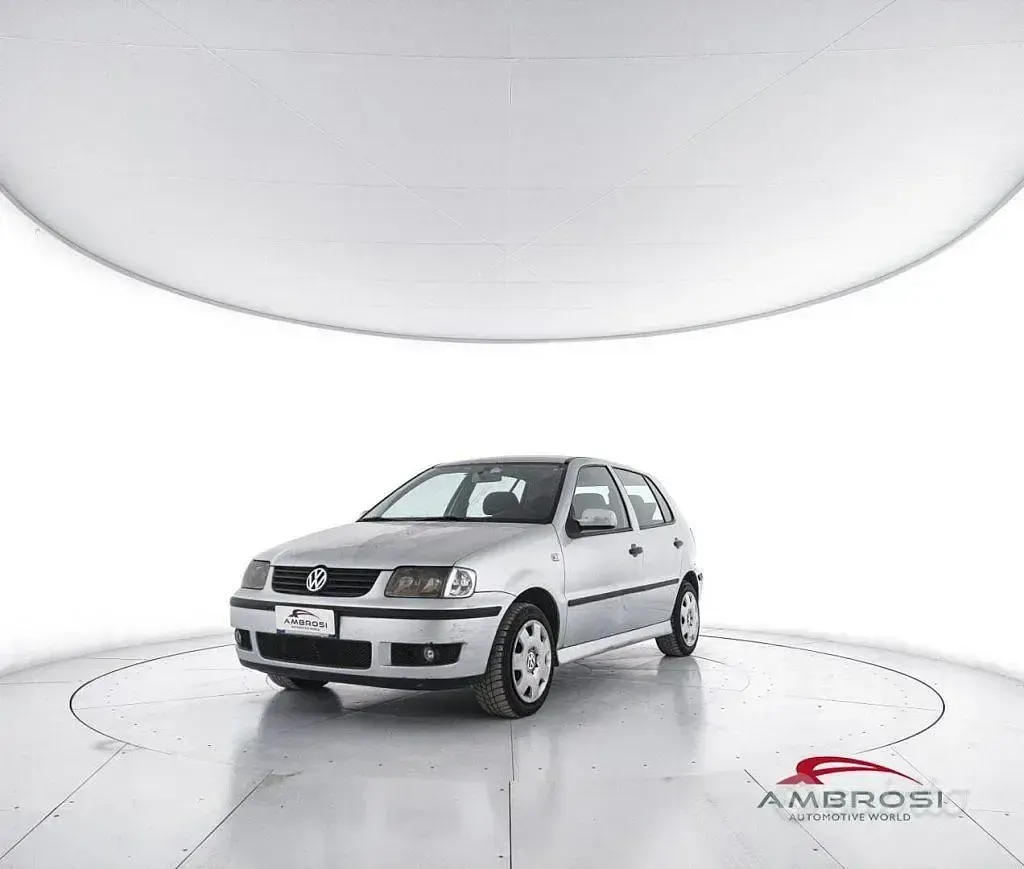 Usata VW Polo Comfortline 75 CV (55 kW) 2001 Utilitaria