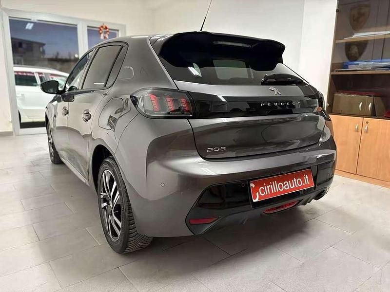 Usata Peugeot 208 Allure 101 CV (74 kW) 2021 Grigio Utilitaria