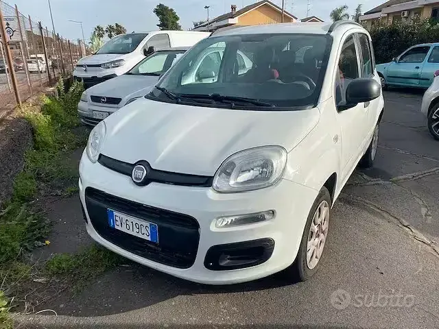 Usata Fiat Panda Easy 80 CV (58 kW) 2014 Utilitaria