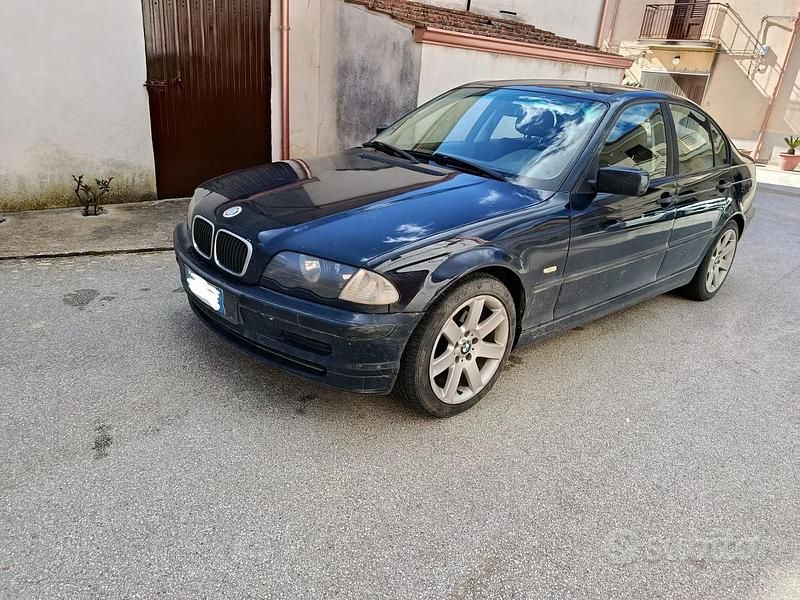 Usata BMW 320 136 CV (100 kW) 1999 Berlina