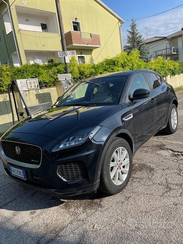 Usata Jaguar E-Pace 150 CV (110 kW) 2018 Nero SUV