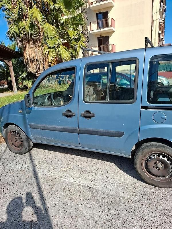 Usata Fiat Doblò 2006 Grigio Monovolume