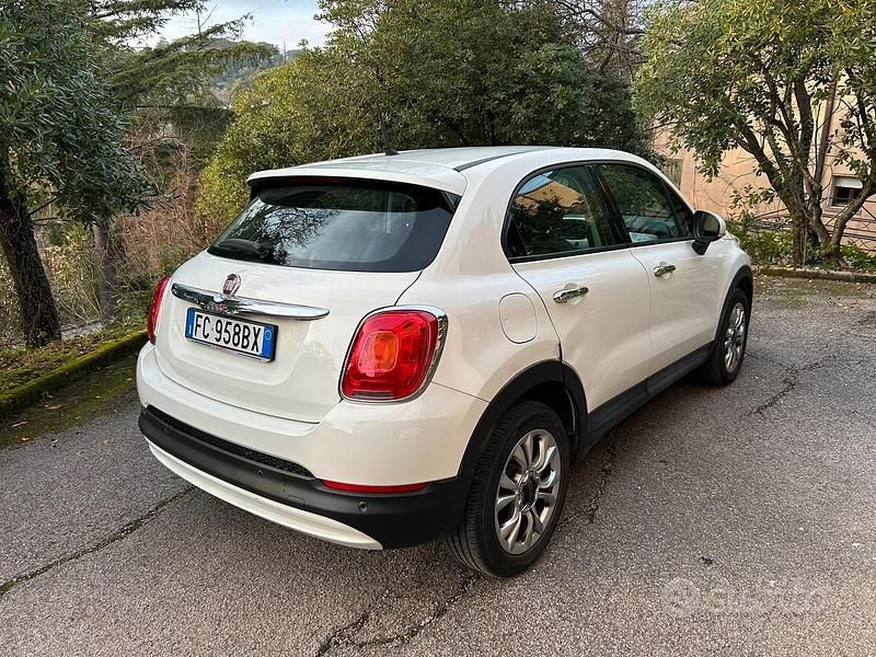 Usata Fiat 500X Pop Star 95 CV (69 kW) 2016 Bianco SUV
