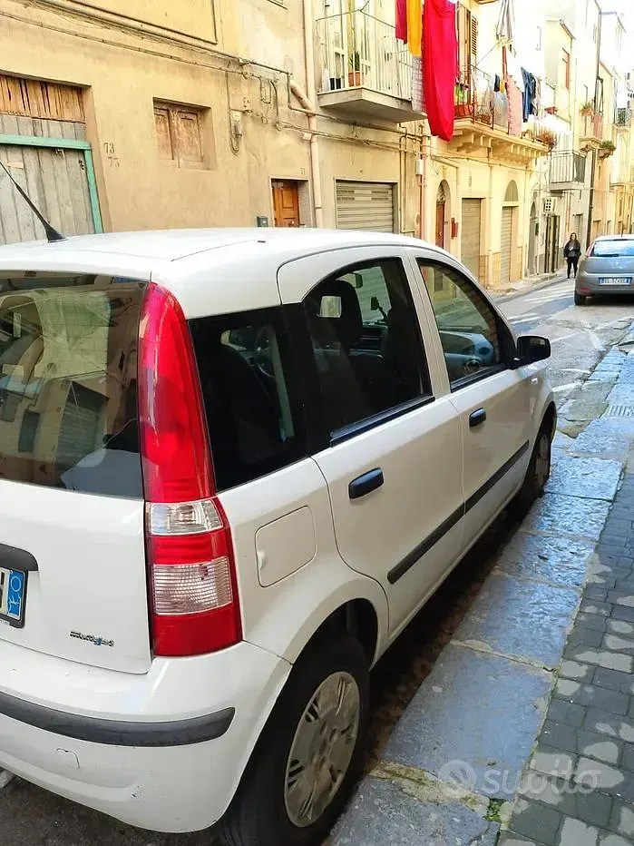 Usata Fiat Panda 69 CV (50 kW) 2007 Utilitaria