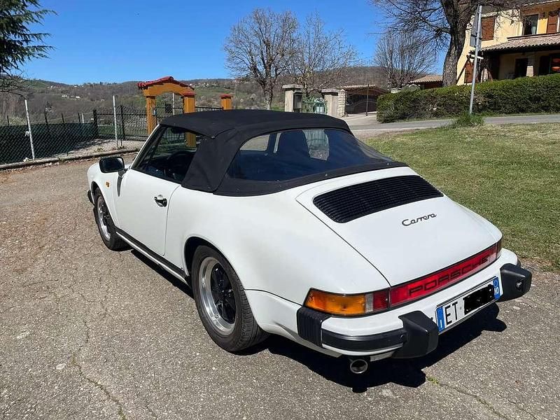 Usata Porsche 911 231 CV (169 kW) 1985 Bianco Cabrio