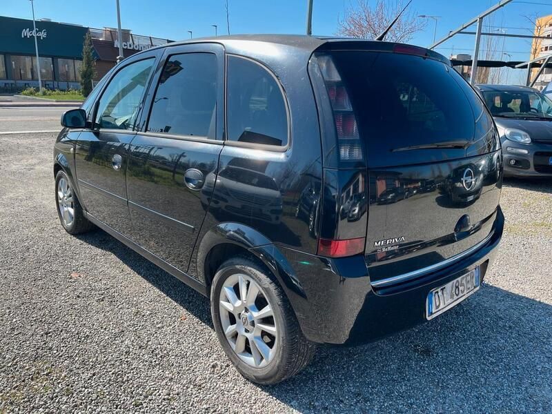 Usata Opel Meriva Enjoy 105 CV (77 kW) 2009 Nero Monovolume