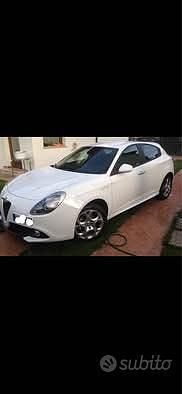 Usata Alfa Romeo Giulietta 2018 Bianco Berlina