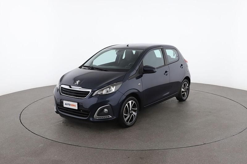 Grigio Usata 2016 Peugeot 108 Allure Due volumi | 8199 € (Buon prezzo) - Immagine 1/4