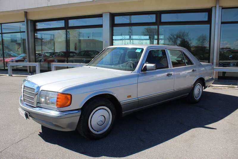 Usata Mercedes S420 SE 218 CV (160 kW) 1988 Argento Berlina