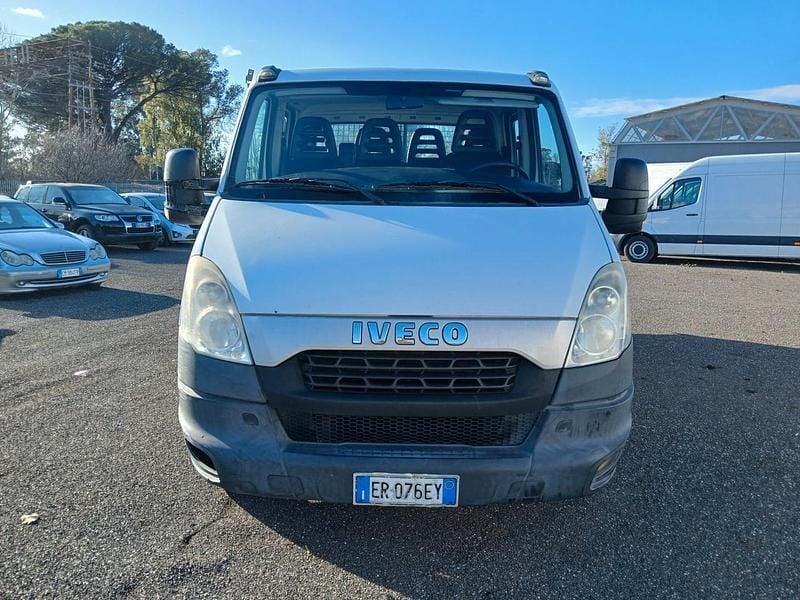 Usata Iveco Daily 106 CV (77 kW) 2013 Bianco