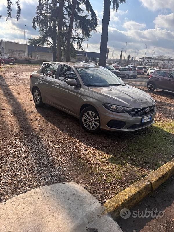 Usata Fiat Tipo 95 CV (69 kW) 2019 Berlina