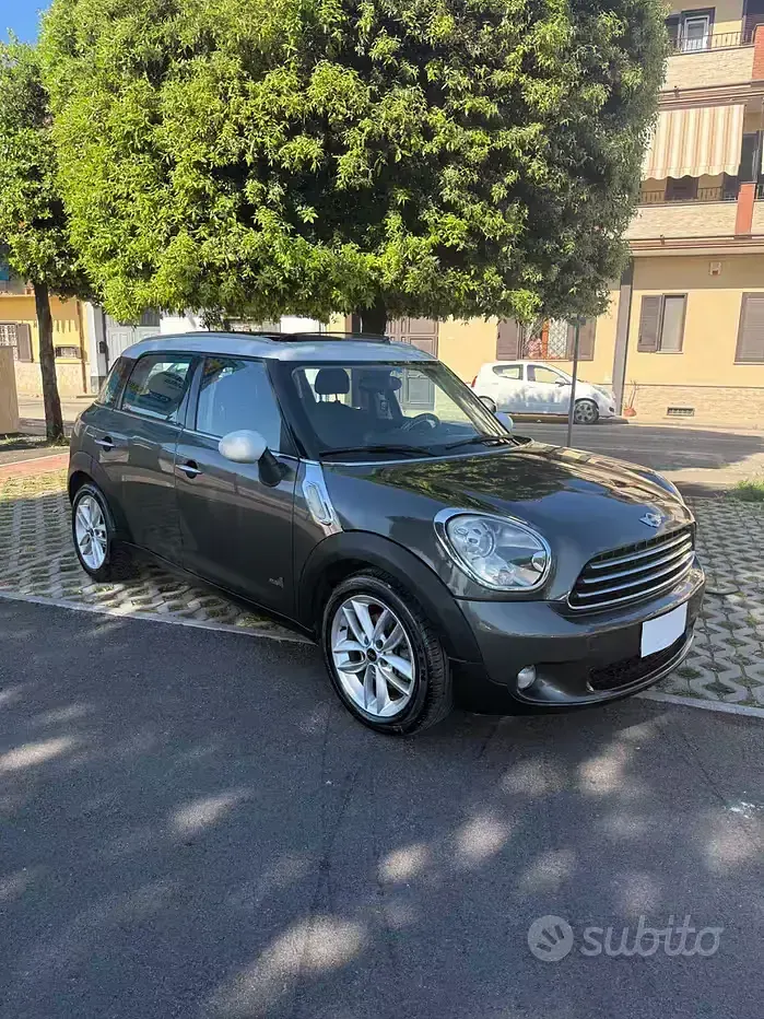 Usata Mini Cooper D Countryman 111 CV (81 kW) 2010 Grigio SUV