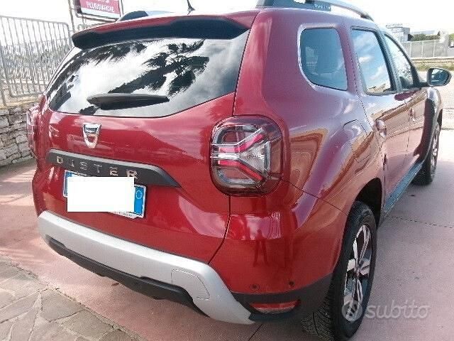 Usata Dacia Duster Prestige 100 CV (73 kW) 2022 Rosso SUV