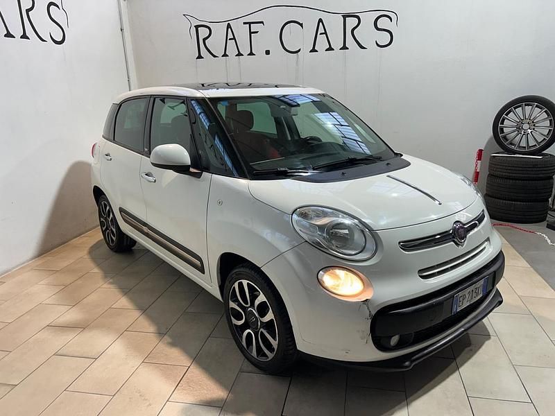 Usata Fiat 500L Lounge 85 CV (62 kW) 2013 Bianco Monovolume