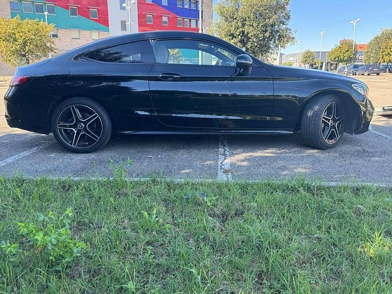Usata Mercedes C220 Premium Plus 194 CV (142 kW) 2021 Nero Coupé