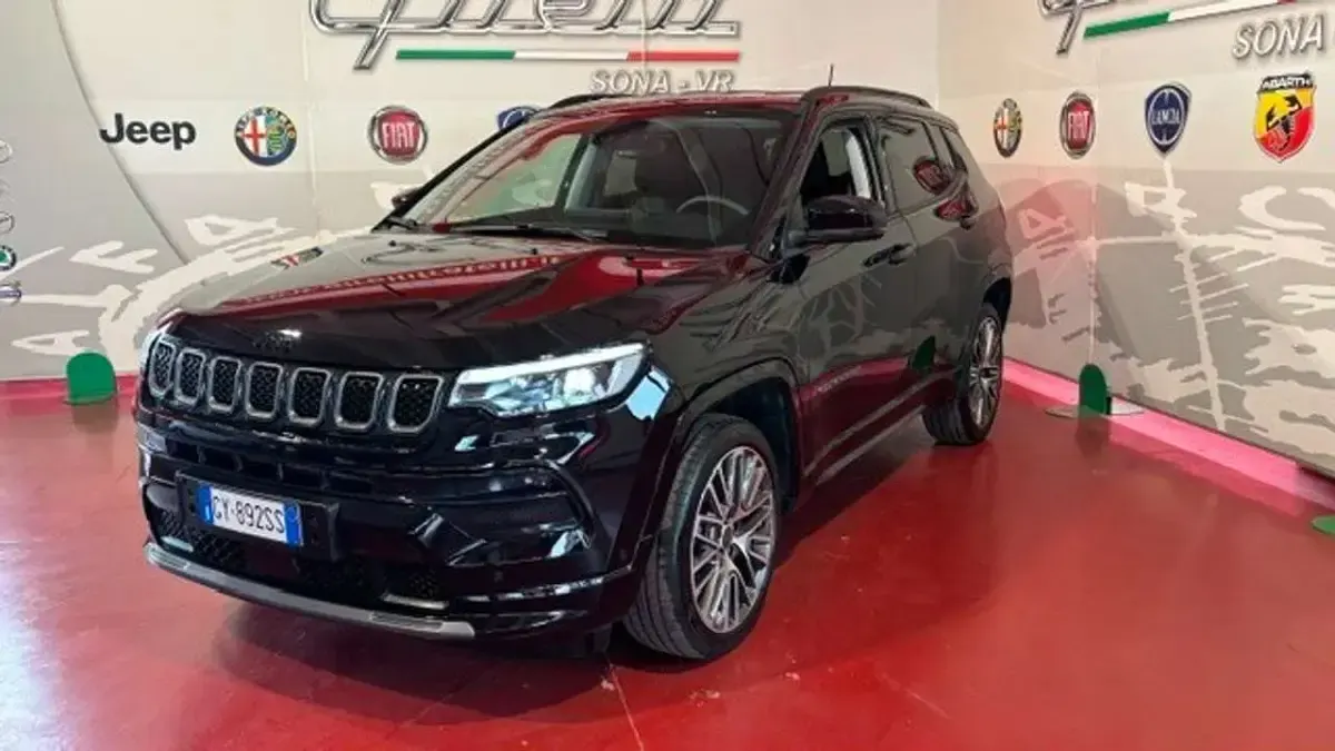 Usata Jeep Compass Summit 131 CV (96 kW) 2025 Nero SUV