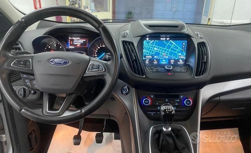 Usata Ford Kuga 120 CV (88 kW) 2018 SUV