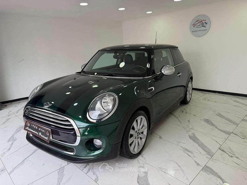 Usata Mini Cooper D Business 116 CV (85 kW) 2015 Verde Utilitaria
