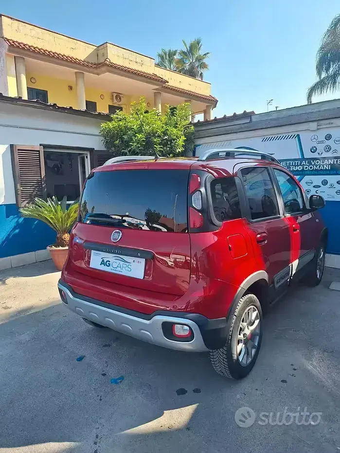 Usata Fiat Panda Cross Cross 80 CV (58 kW) 2018 Rosso Utilitaria