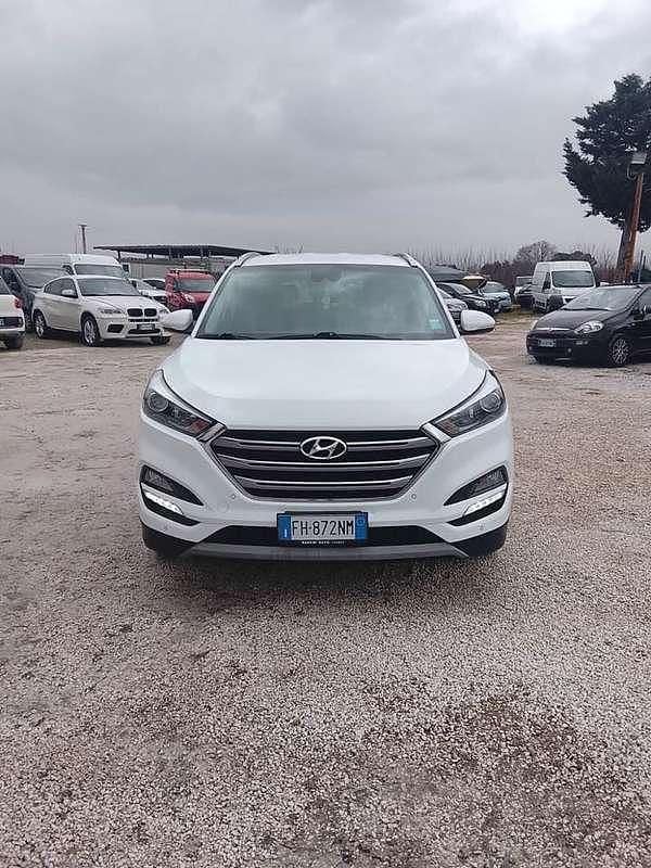 Usata Hyundai Tucson Xpossible 177 CV (130 kW) 2017 Argento SUV