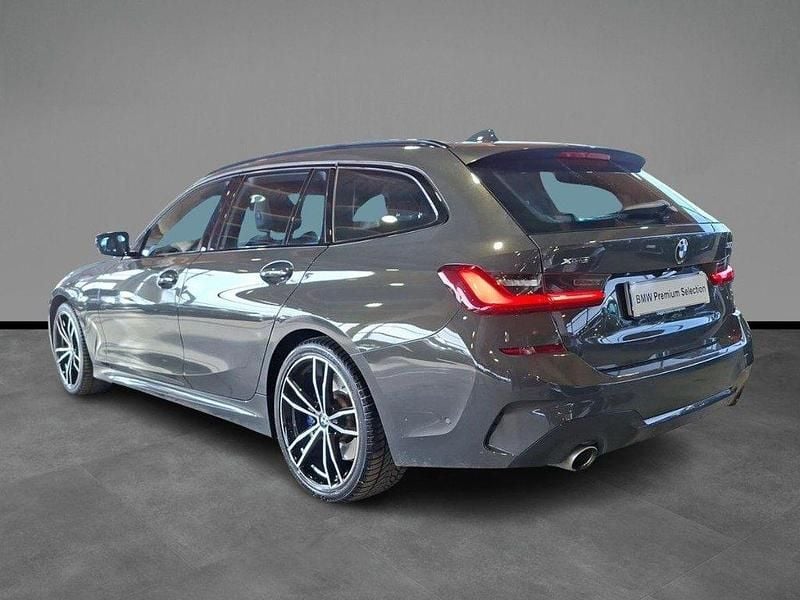 Usata BMW 330 M Sport 286 CV (210 kW) 2022 Grigio / metallizzato Station wagon