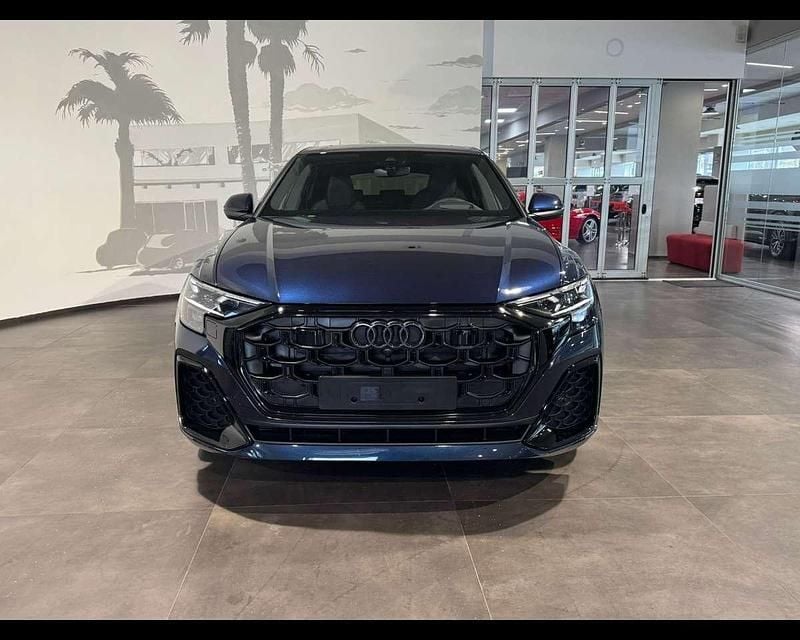 Nuova Audi Q8 S-Line 286 CV (210 kW) 2026 Blu/azzurro SUV