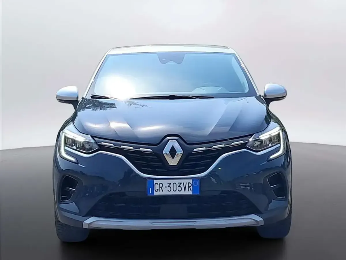 Usata Renault Captur Techno 101 CV (74 kW) 2023 Grigio SUV