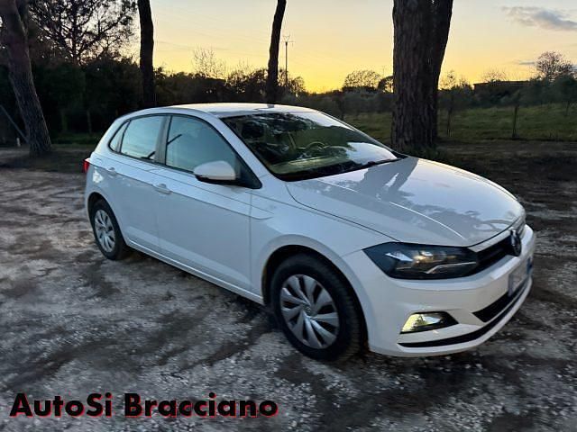 Usata VW Polo Trendline 90 CV (66 kW) 2019 Bianco Utilitaria