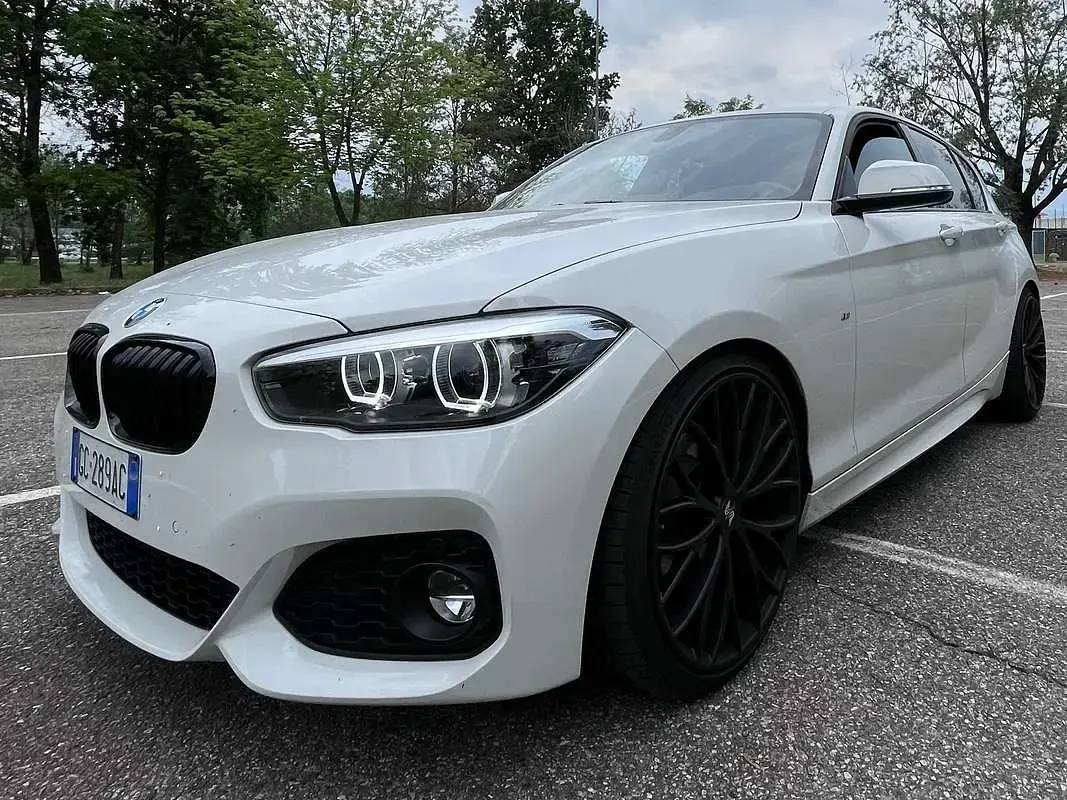 Usata BMW 125 M Sport 224 CV (164 kW) 2019 Bianco Berlina