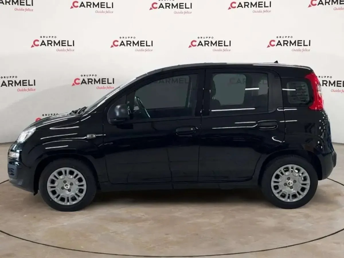 Nuova Fiat Panda Pop 65 CV (47 kW) 2025 Nero cinema Utilitaria